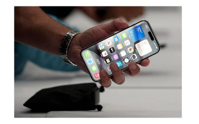 Yeni iPhone 15 avtomobil şarj cihazları səbəbindən xarab ola bilər