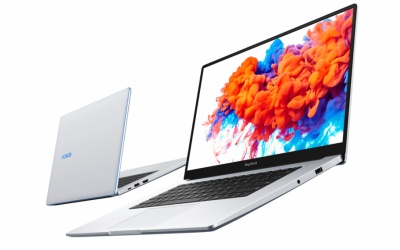 Huawei выпустила ультратонкий ноутбук Honor MagicBook c зарядкой через USB-C