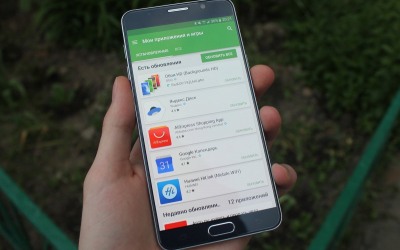 Как отменить обновления приложений на смартфоне