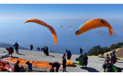 Beynəlxalq Ölüdəniz Hava Oyunları Festivalı rəngli anlara şahidlik etdi