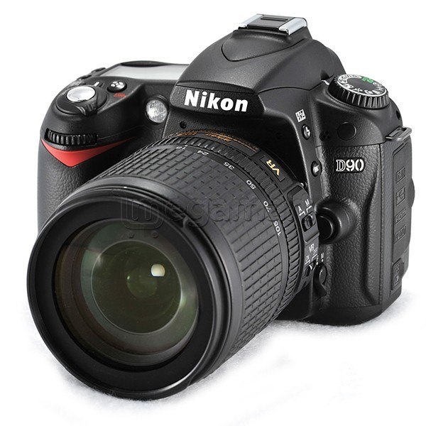 Fotokamera Nikon D90 18-105 VR Kit