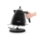 Elektrik çaydan Delonghi KBA2001.BK